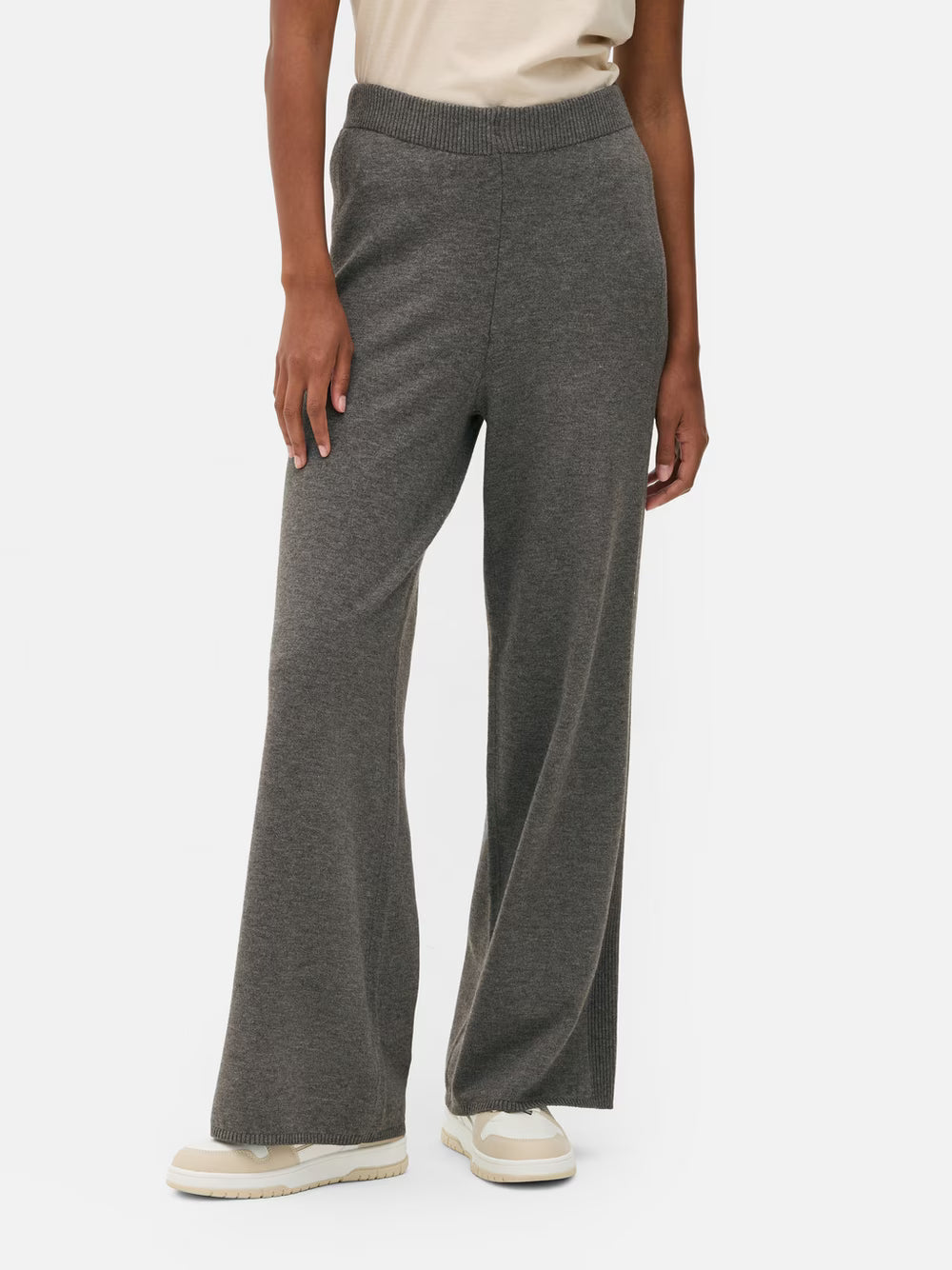 ROMI ZIP LOUNGE SET
