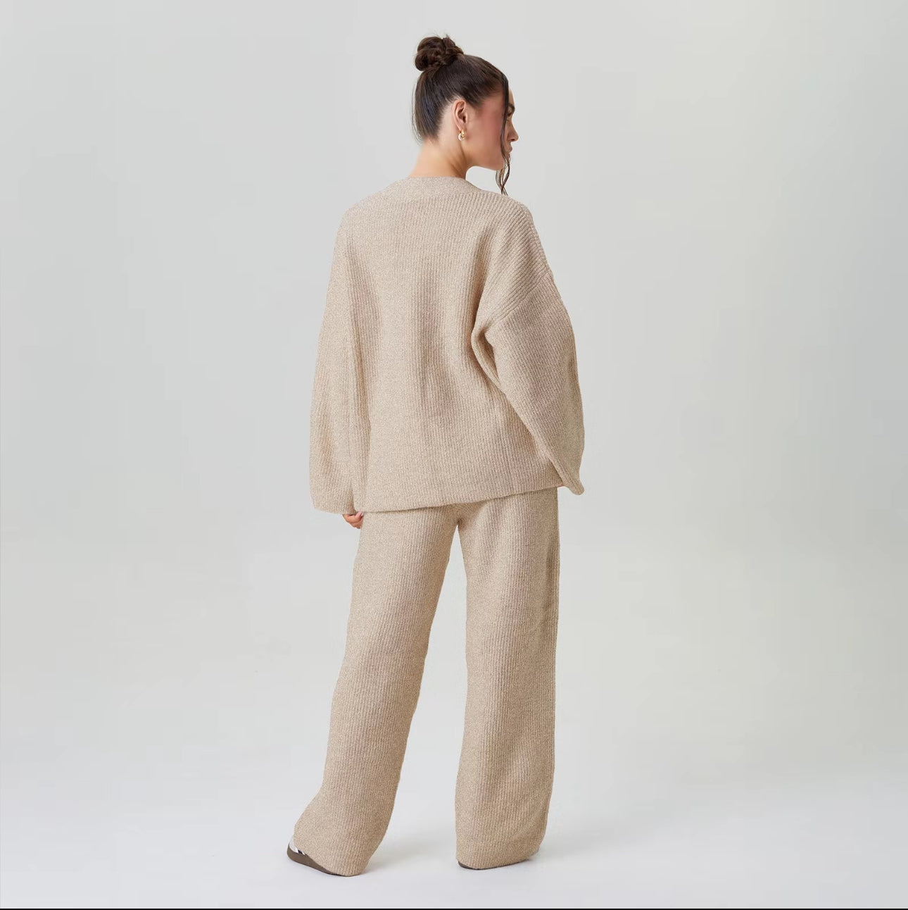 LIVELY KNITTED CARDIGAN SET