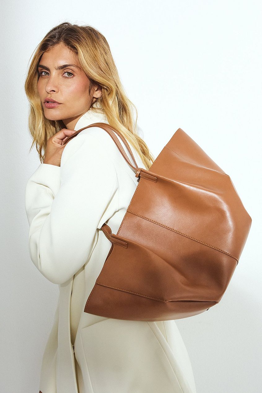 ENCHANT TOTE BAG