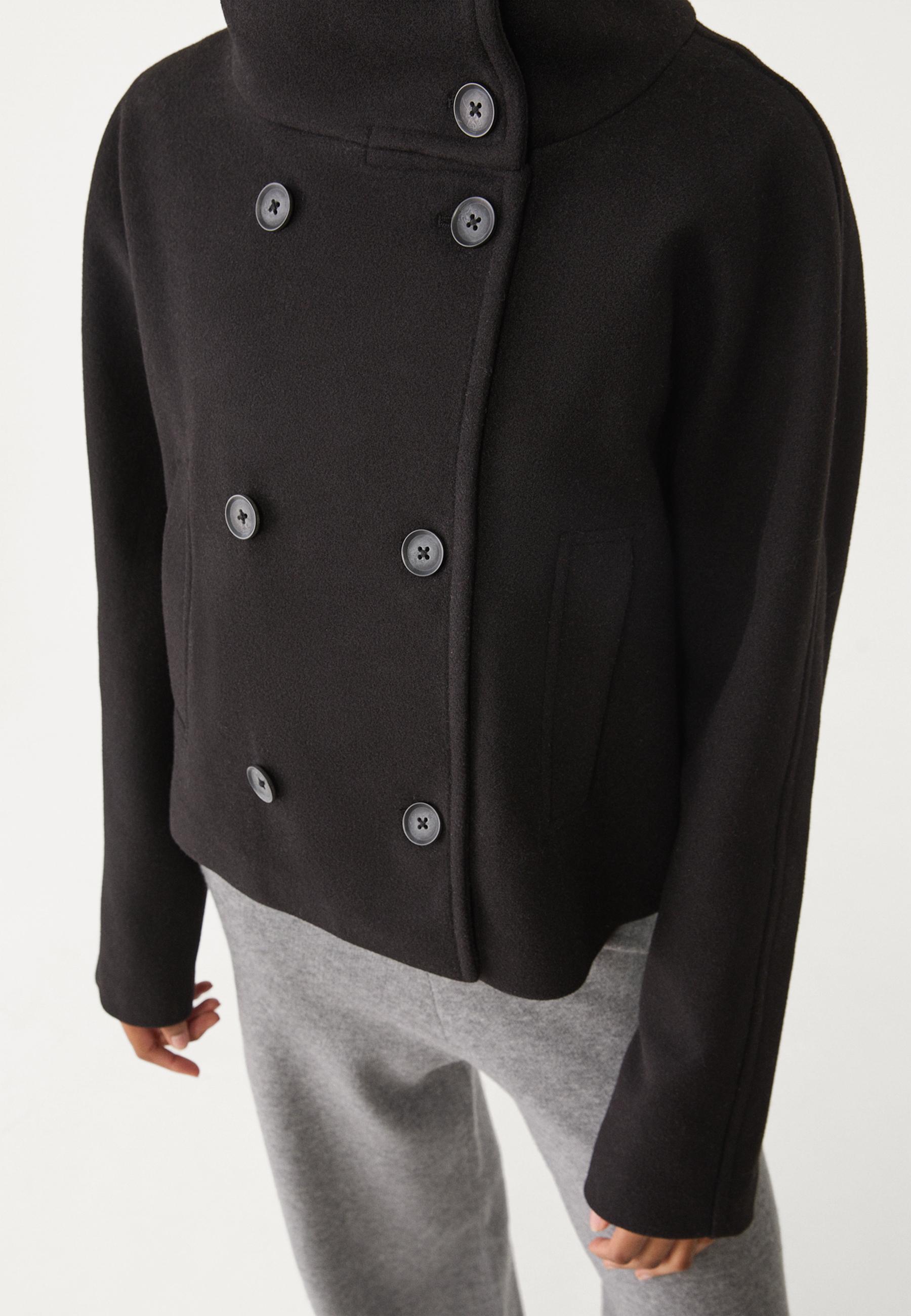 NEEKA DOUBLE-BREASTED COAT