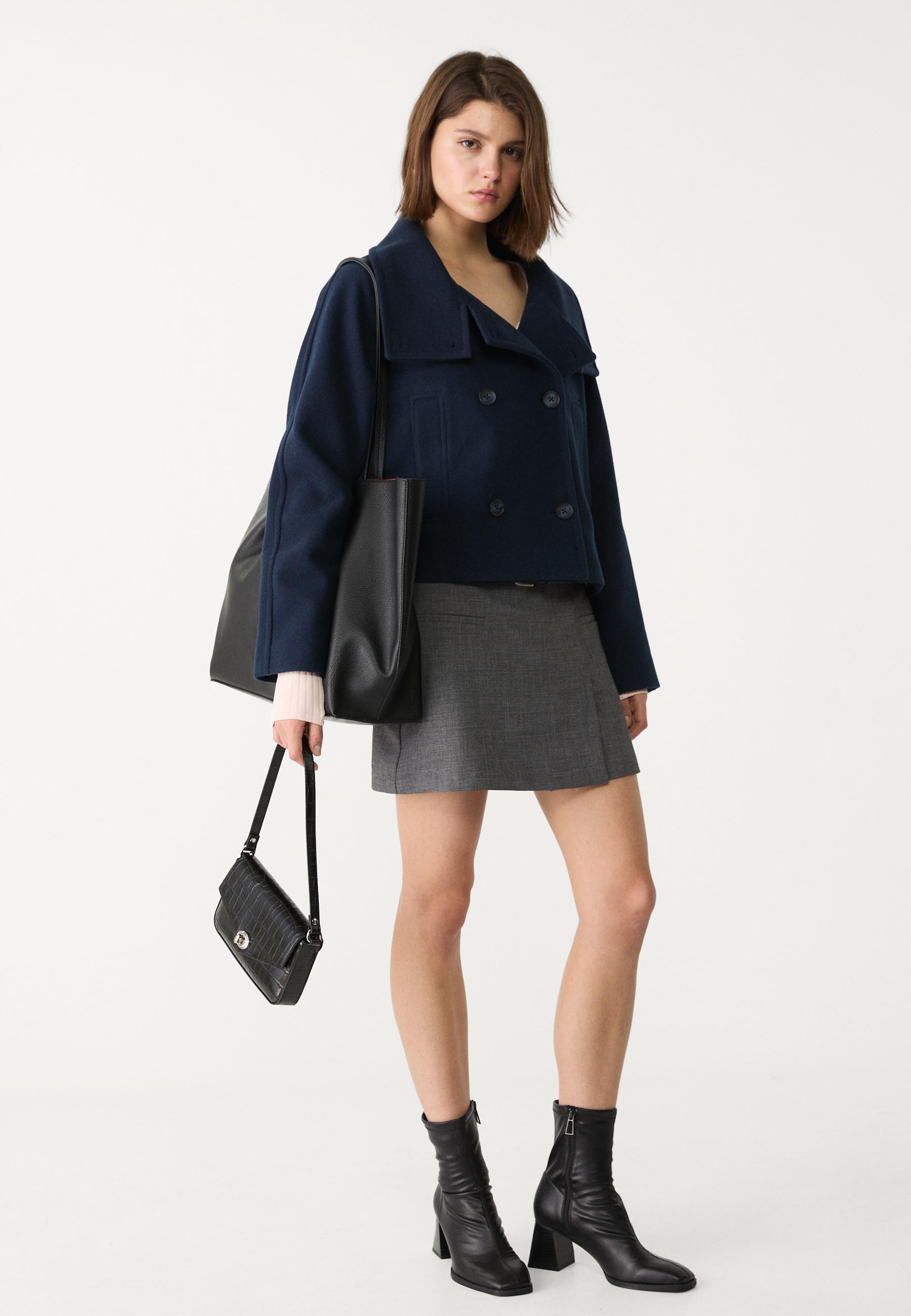 NEEKA DOUBLE-BREASTED COAT