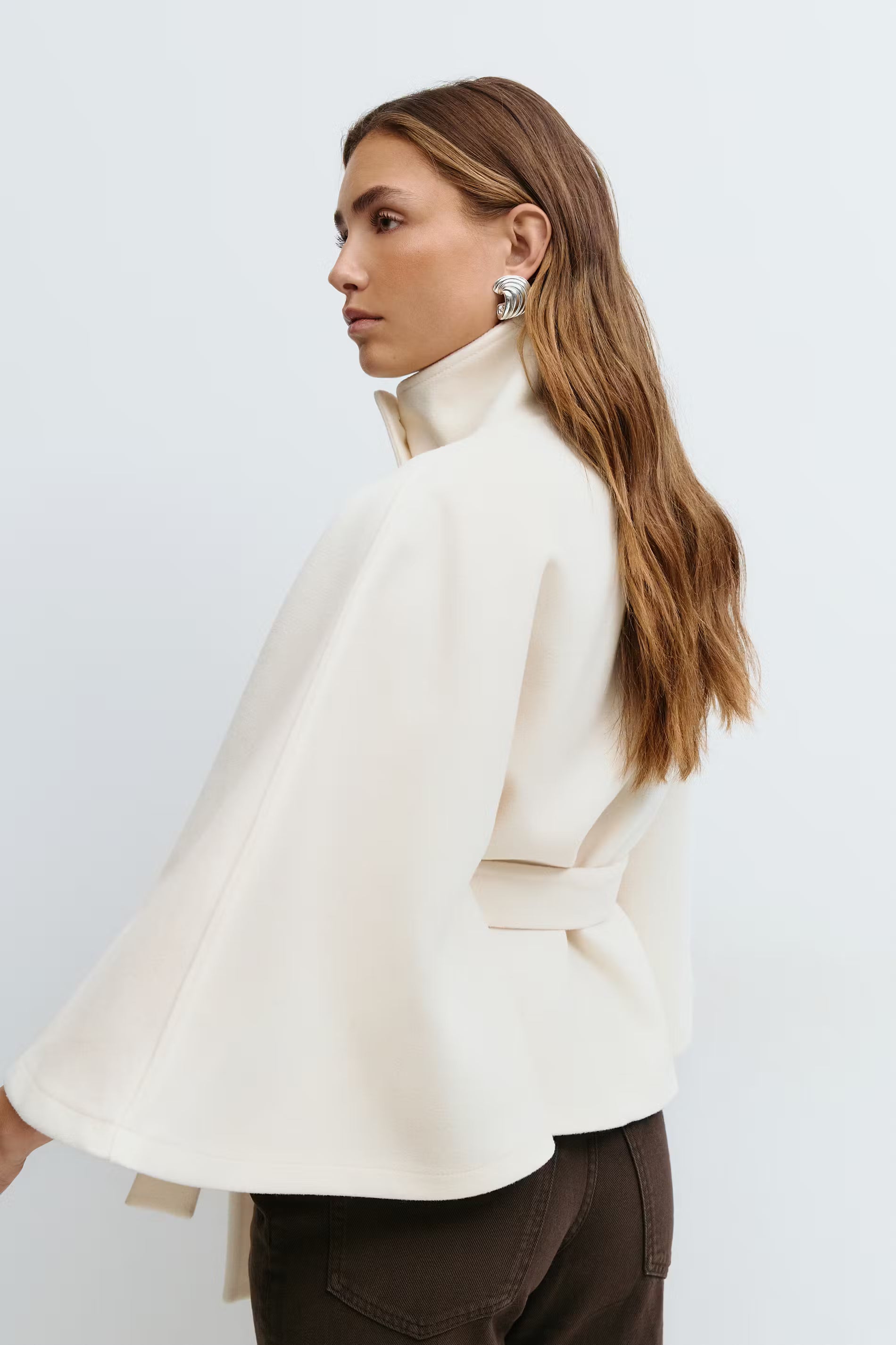 MARI BELT CAPE JACKET