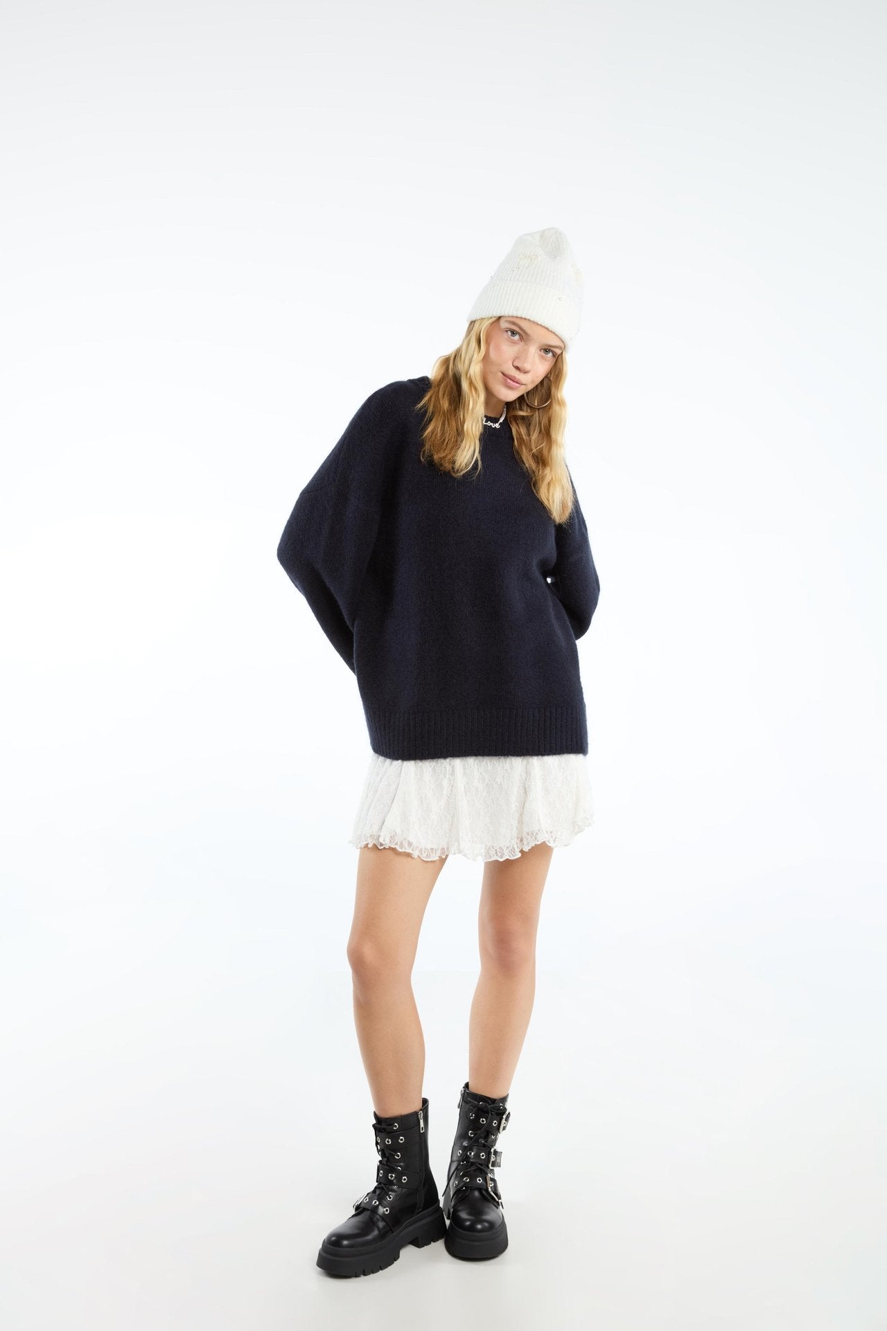 KYLA CREWNECK SWEATER