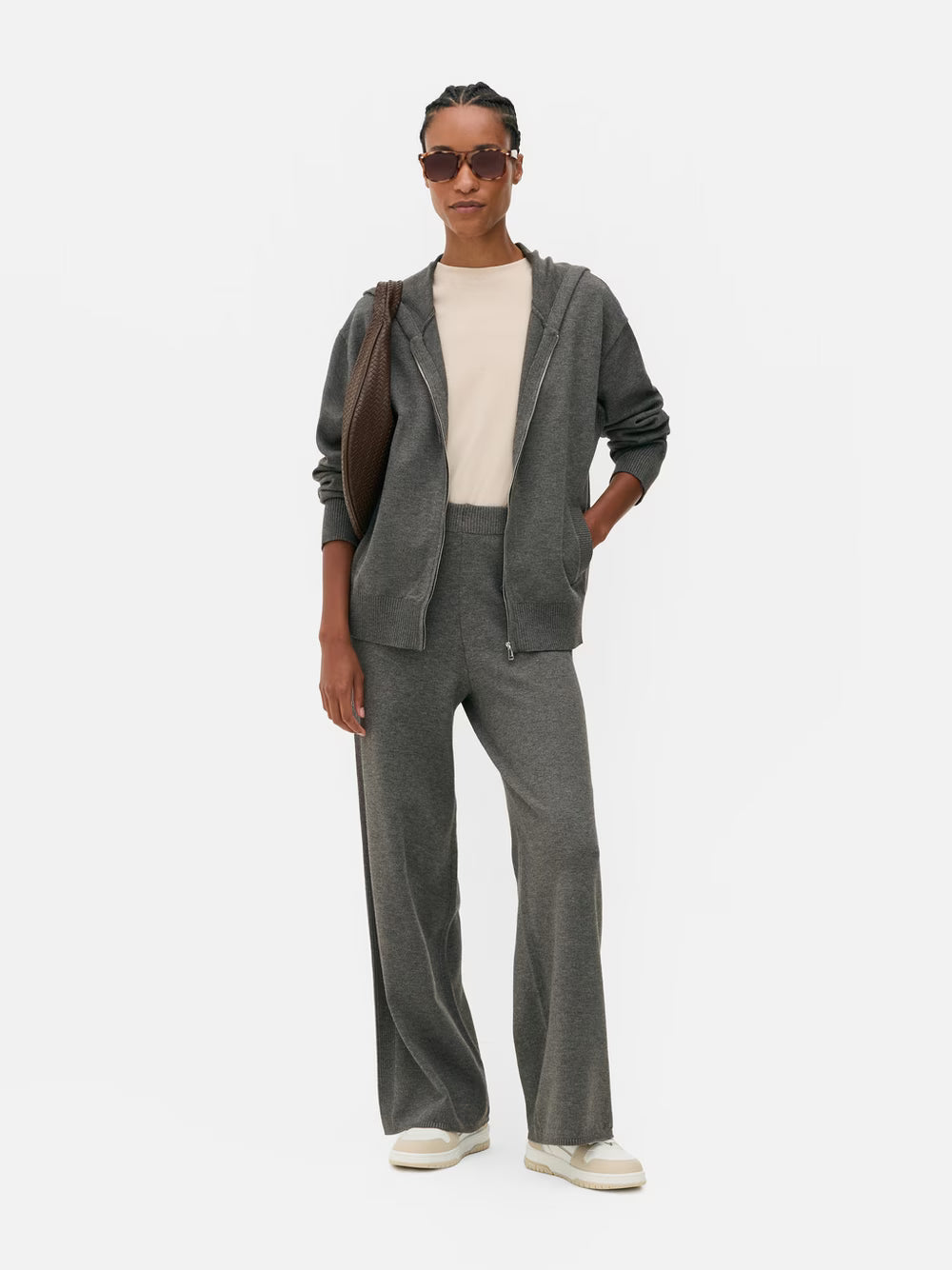 ROMI ZIP LOUNGE SET