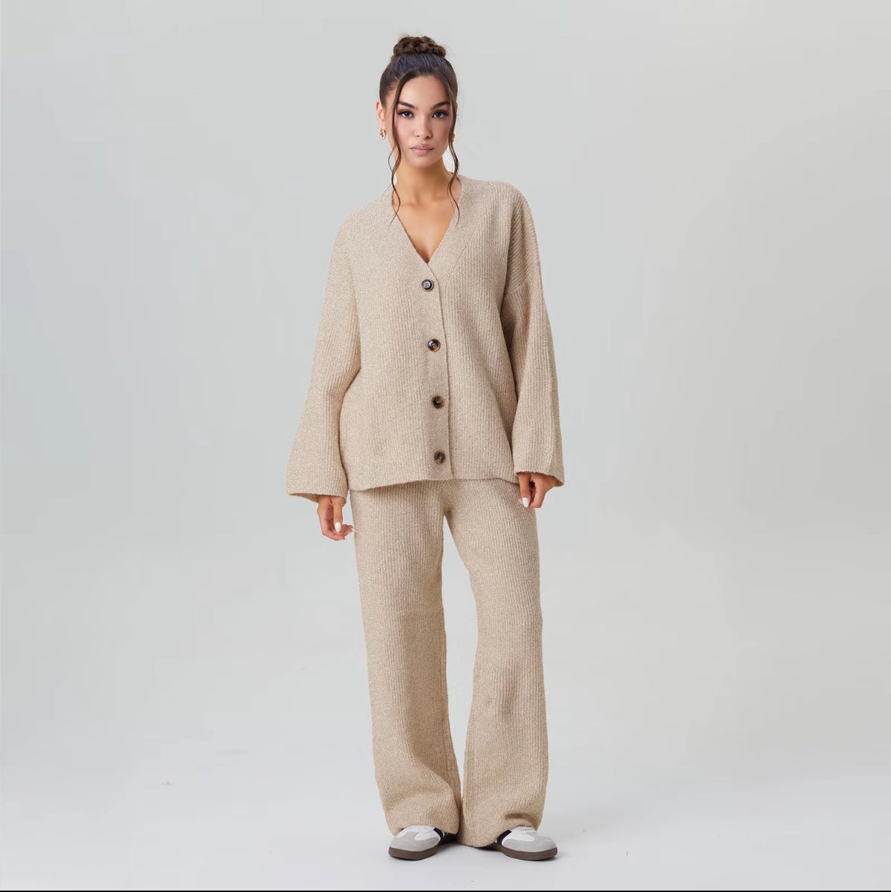 LIVELY KNITTED CARDIGAN SET