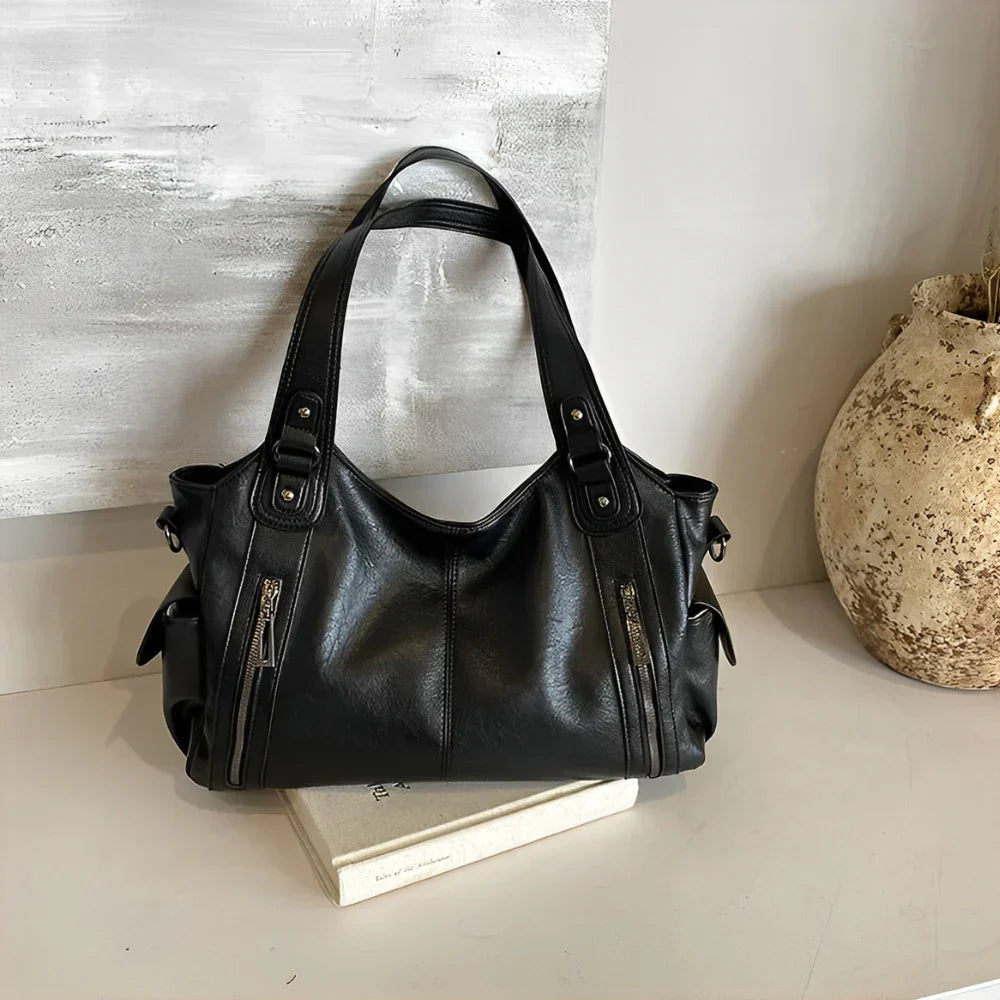 DAKOTA SHOULDER BAG
