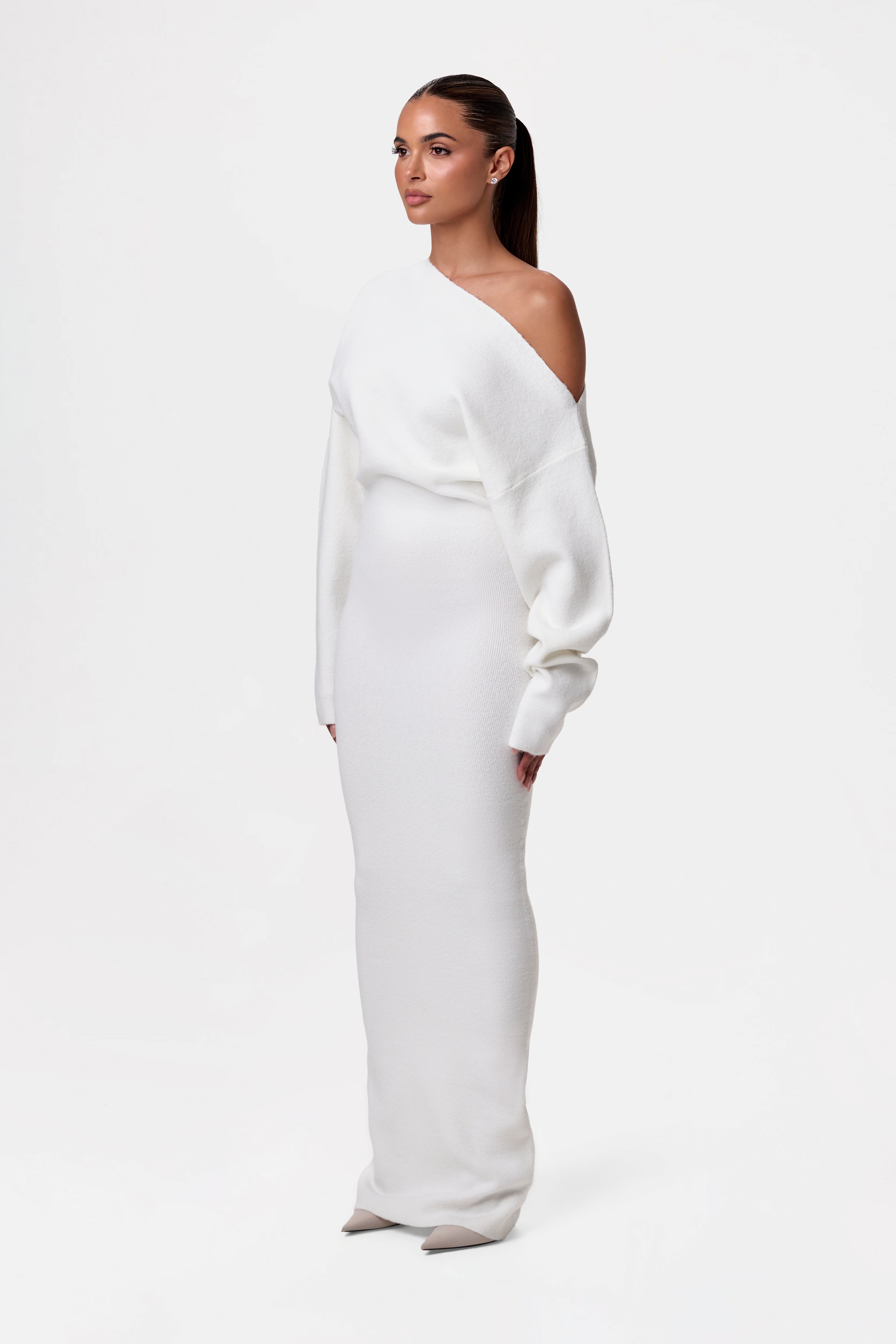 ALISSA KNIT OFF-SHOULDER MAXI DRESS