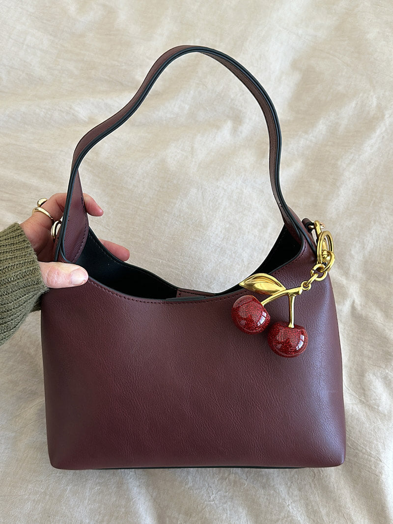 AMELIA FAUX LEATHER TOTE BAG
