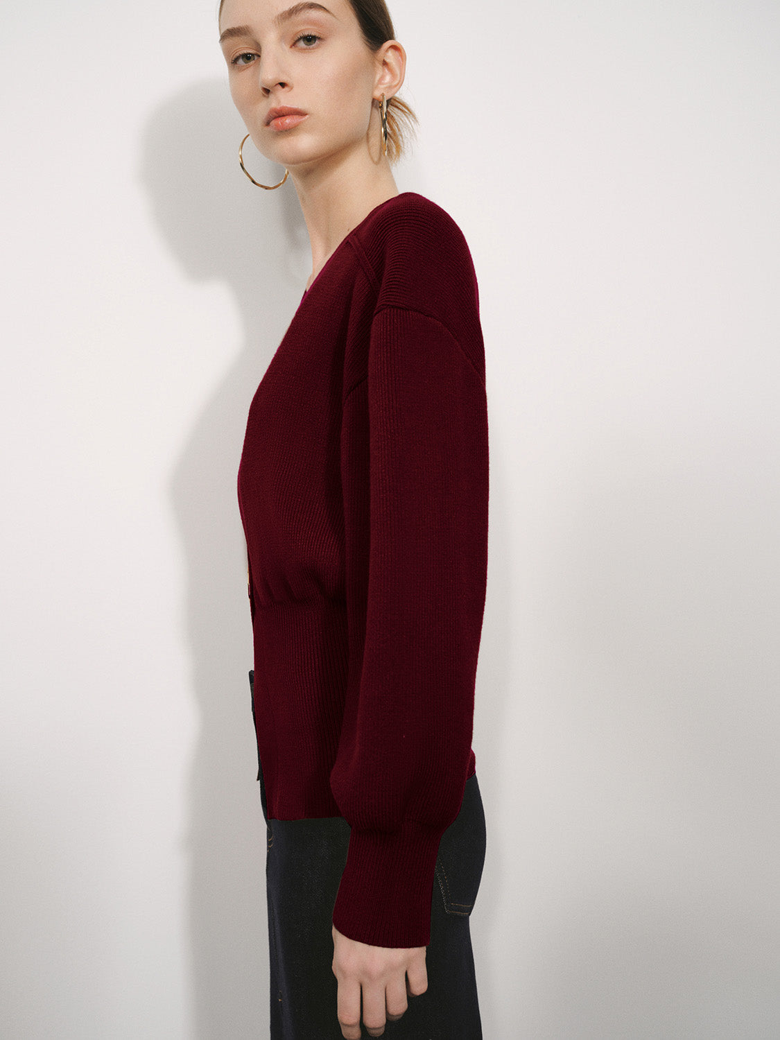 EDEN V-NECK KNITTED CARDIGAN